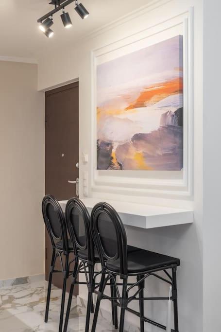 אתונה Lux 2 Bedroom Apt Next To Metro מראה חיצוני תמונה
